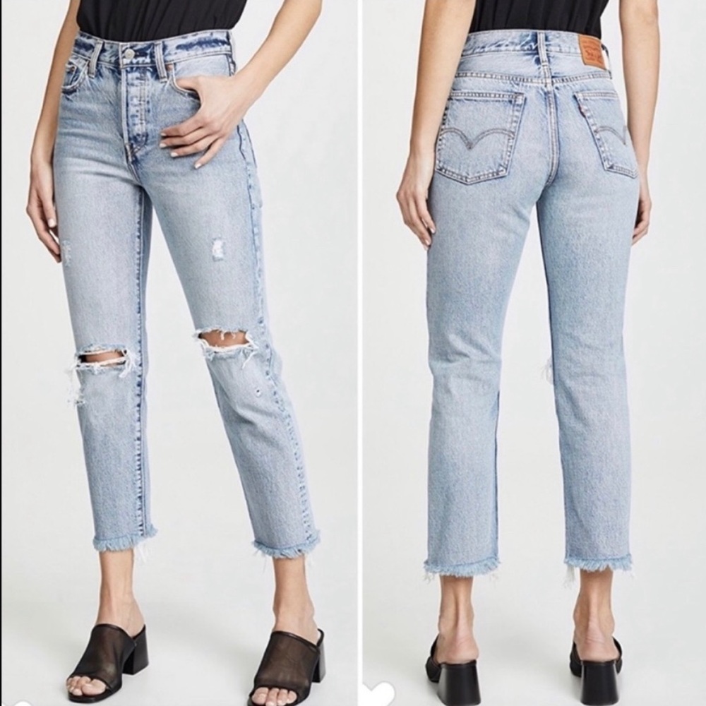 Levi's Women's Light Blue Distressed Jeans